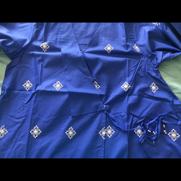 Top - Picture 5 of 7